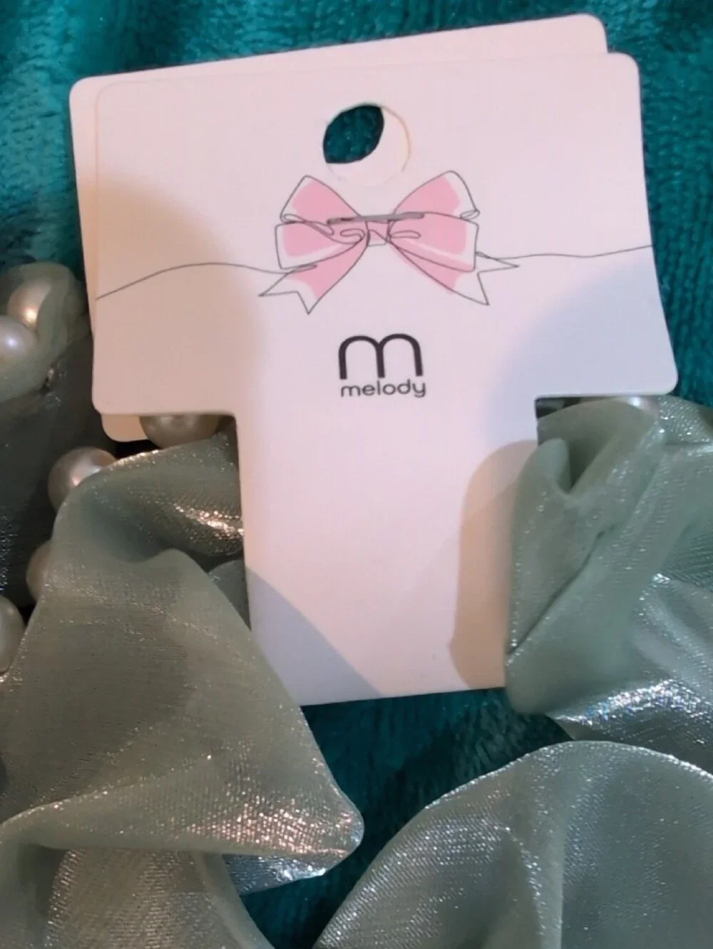 Mint Pearl-Trim Scrunchies - Set of 2